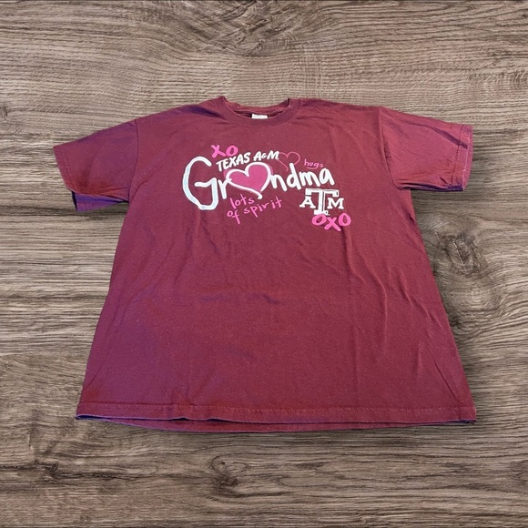 Texas A&M Aggie Grandma T-Shirt Short Sleeve Gildan Size Large - Picture 1 of 5